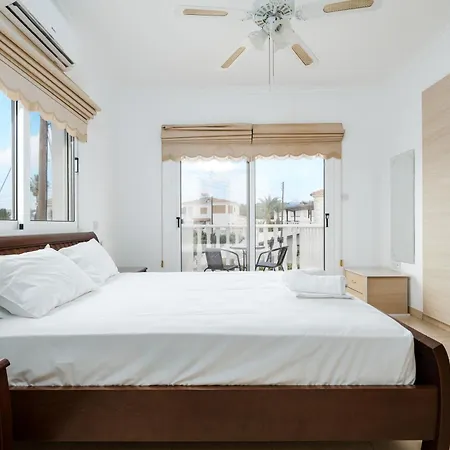 Spacious With Private Pool & Breathtaking Panoramic Views * Ajía Nápa