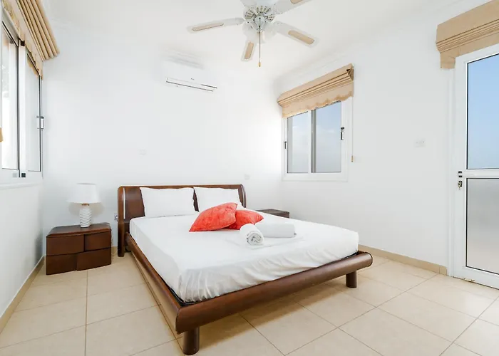 Spacious With Private Pool & Breathtaking Panoramic Views ヴィラ *