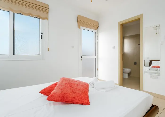 Spacious With Private Pool & Breathtaking Panoramic Views