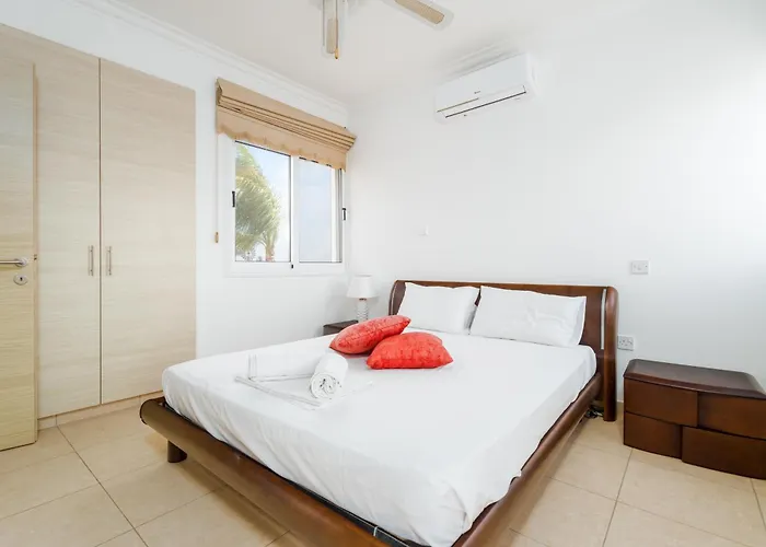 Spacious With Private Pool & Breathtaking Panoramic Views * アヤナパ