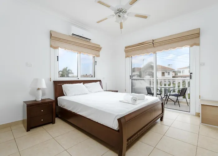 Spacious With Private Pool & Breathtaking Panoramic Views ヴィラ アヤナパ