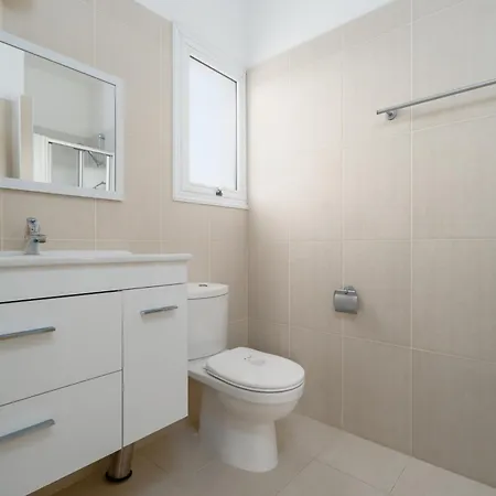 Spacious With Private Pool & Breathtaking Panoramic Views Vila